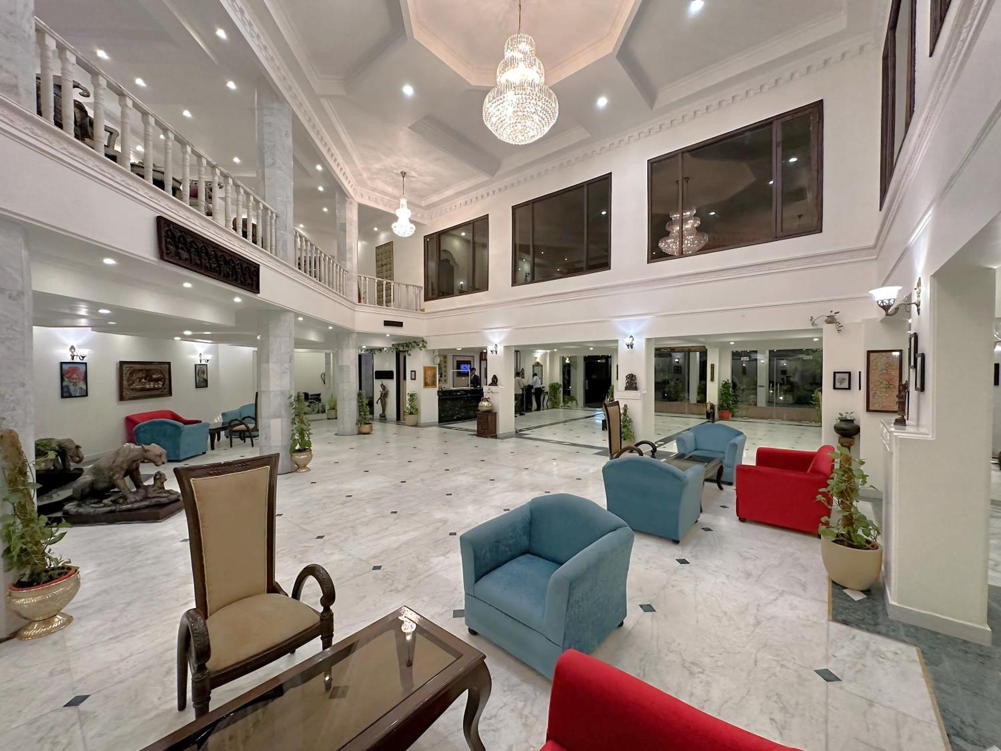 A S Hotels Khajurāho Zewnętrze zdjęcie